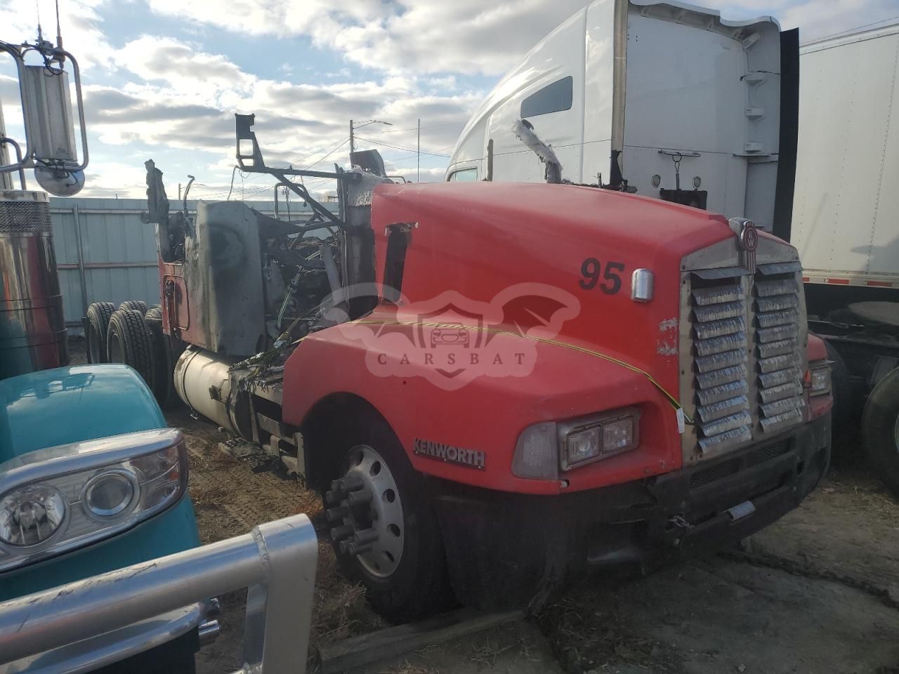 Kenworth T-series T600 6 2005