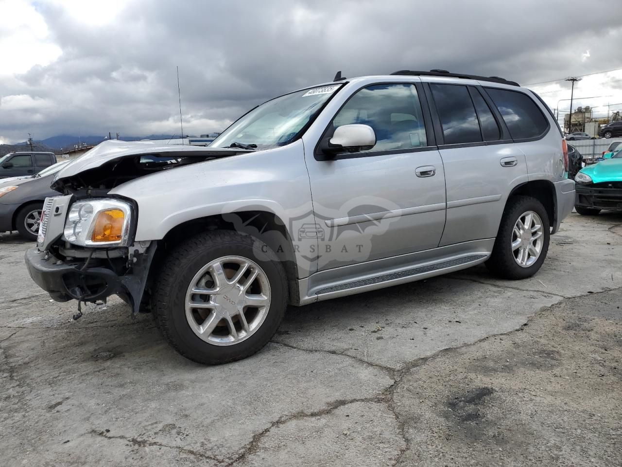 GMC Envoy DENALI 5.3L 8 2008