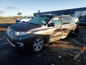 Toyota Highlander 3.5L 6 2013