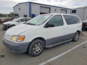 Toyota Sienna 3.0L 6 2001