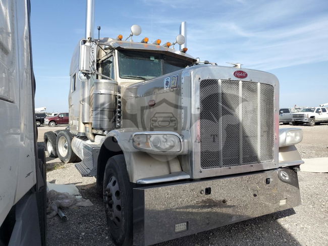 Peterbilt 389/520 15.0L  6 2014