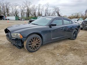 Dodge Charger 5.7L 8 2013