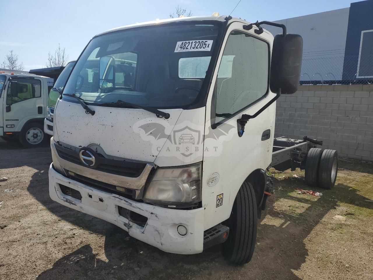 Hino Motors 195 5.1L 4 2014