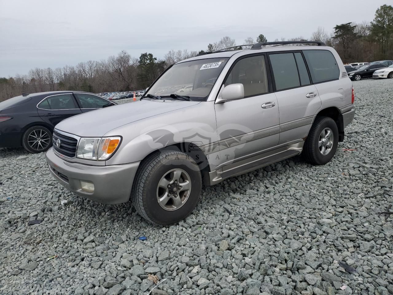 Toyota Land Cruiser 4.7L 8 2001