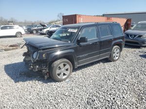 Jeep Patriot LATITUDE 2.0L 4 2015