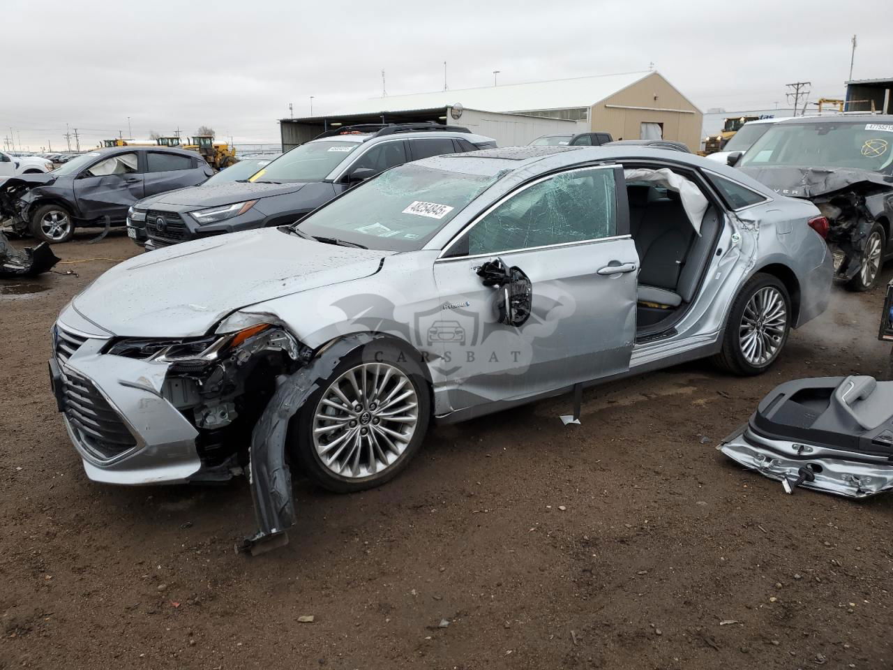 Toyota Avalon LIMITED 2.5L  4 2020