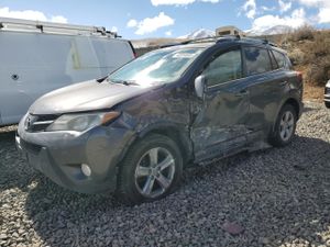 Toyota Rav4 XLE 2.5L 4 2013