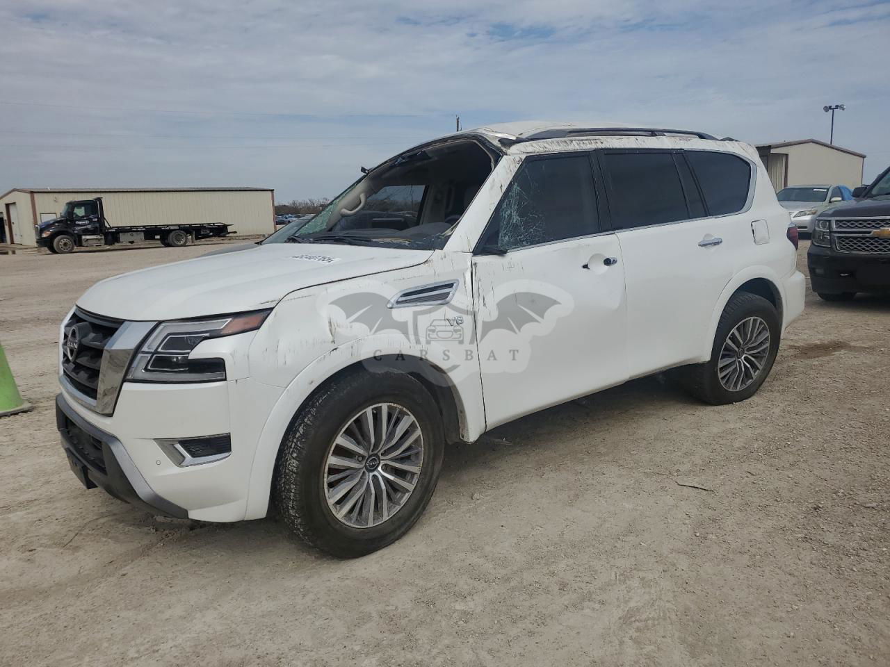 Nissan Armada S 5.6L  8 2022