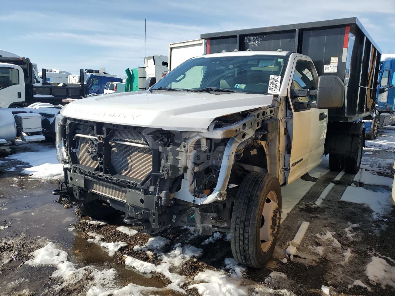 Ford F550 SUPER DUTY 6.7L 8 2021
