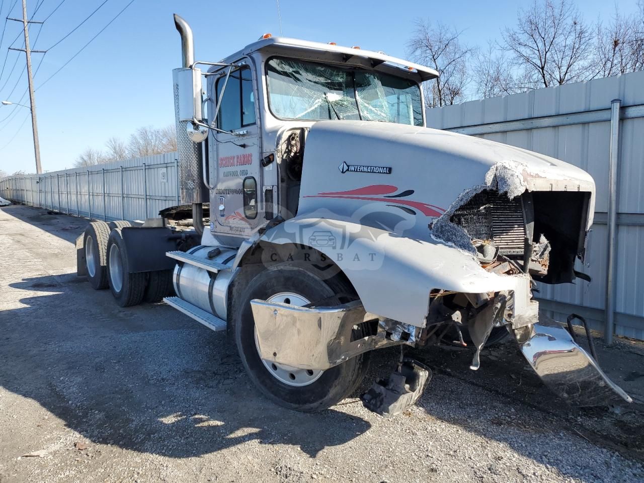 International 9000 Series 10.8L 6 1996