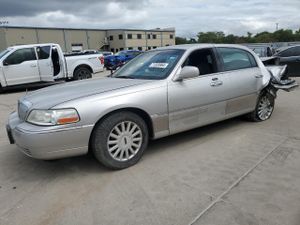 Lincoln Town Car SIGNATURE LIMITED 4.6L 8 2005