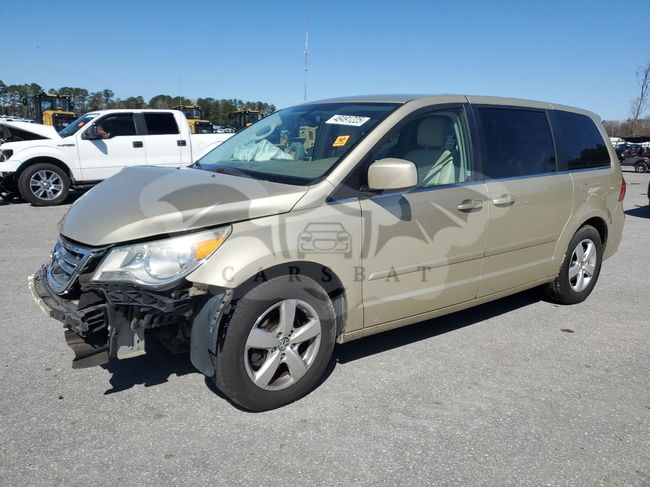 Volkswagen Routan SE 3.8L  6 2010