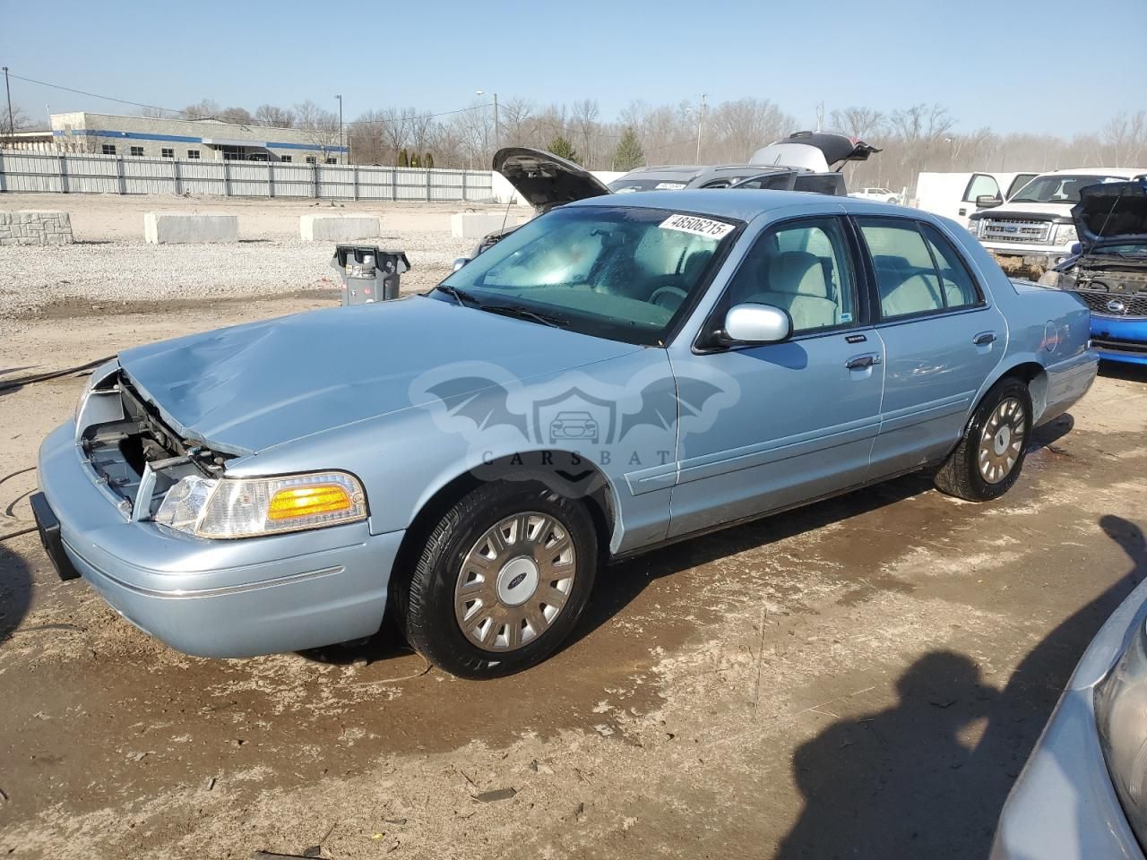 Ford Crown 4.6L 8 2003
