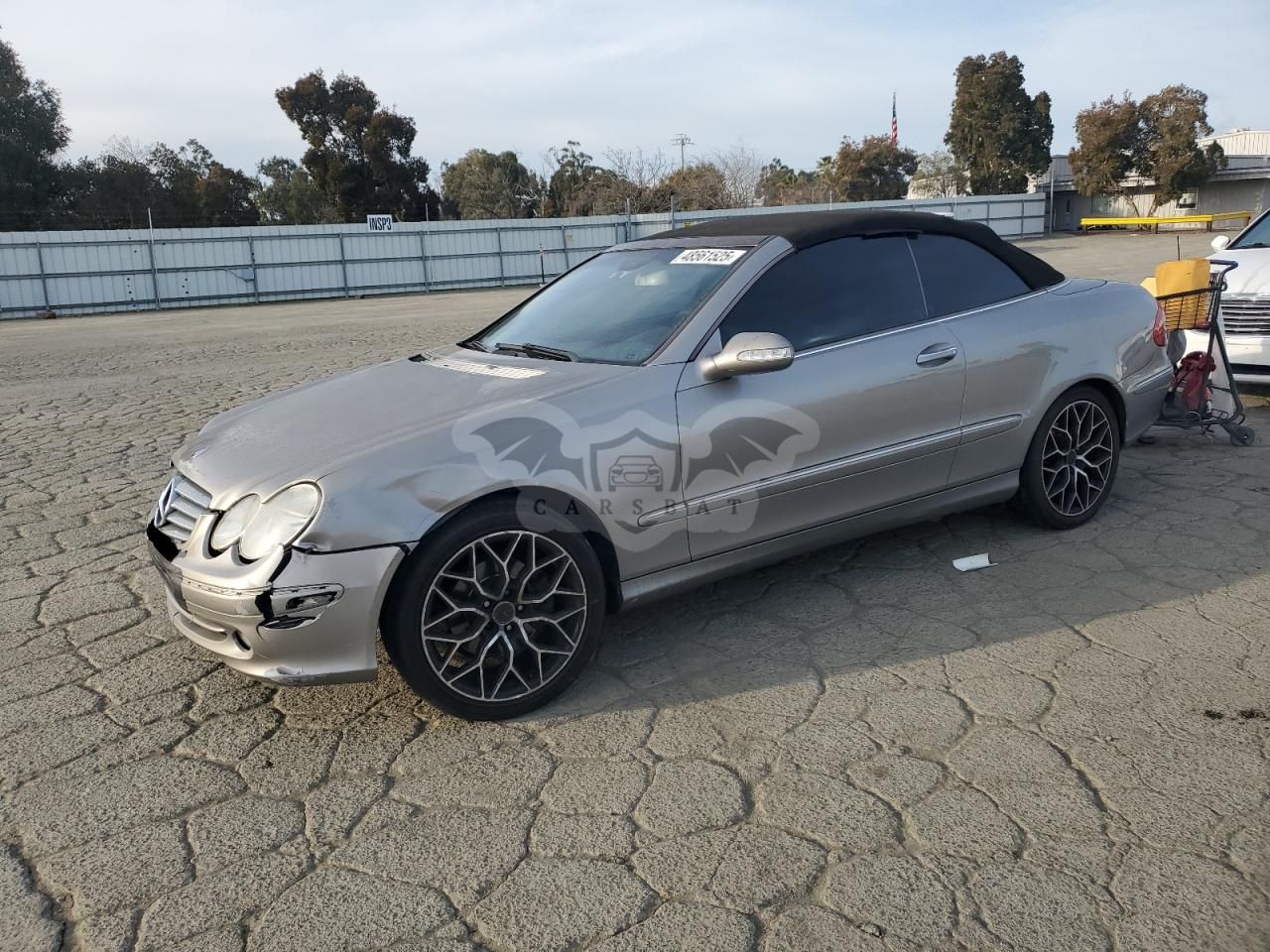 Mercedes-Benz CLK 320 3.2L 6 2005