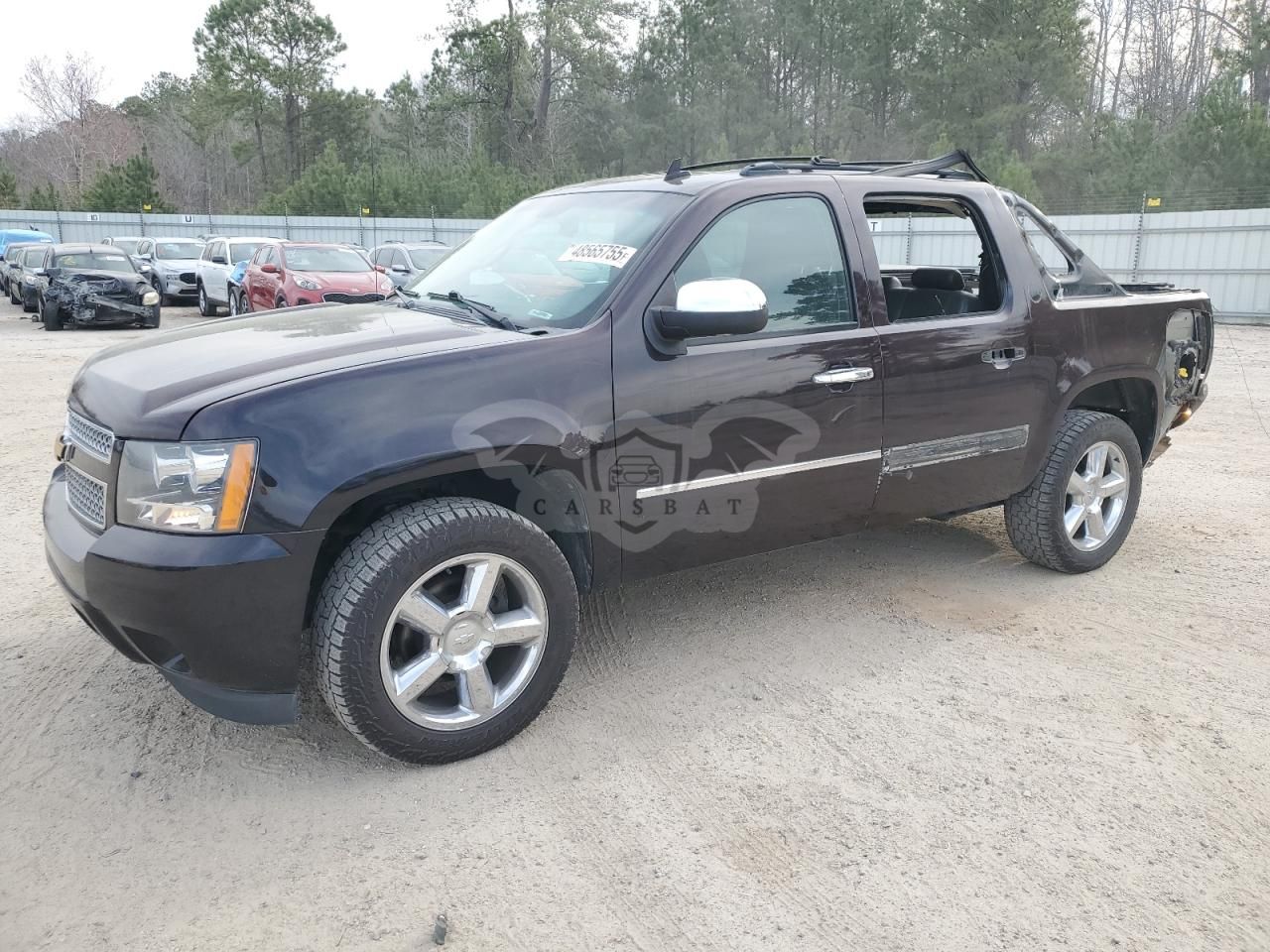 Chevrolet Avalanche LTZ 5.3L 8 2013