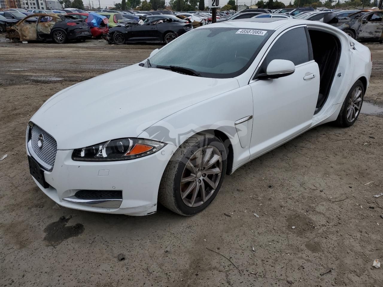 Jaguar XF 2.0T PREMIUM 2.0L 4 2015