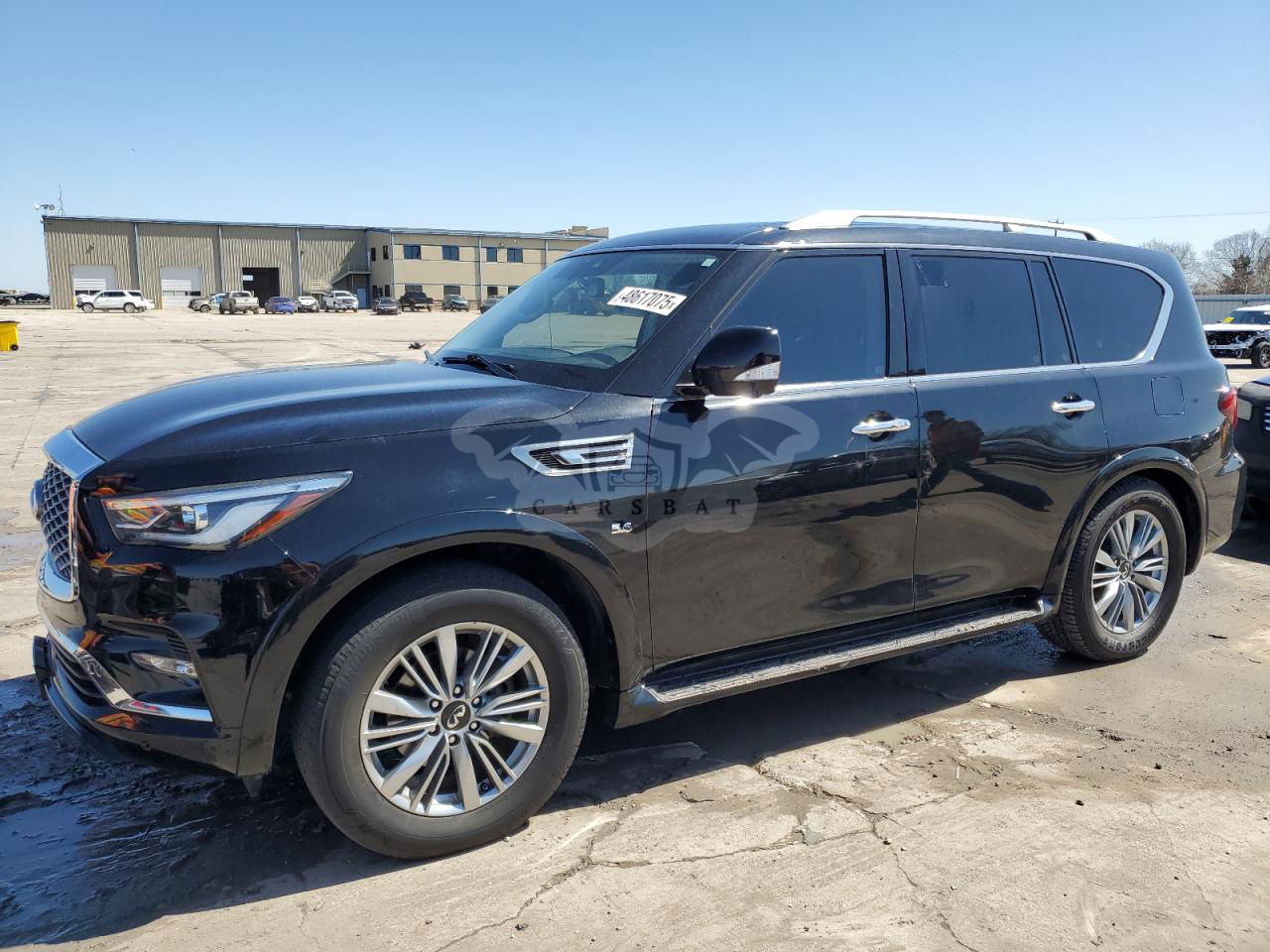 Infiniti QX80 LUXE 5.6L  8 2019