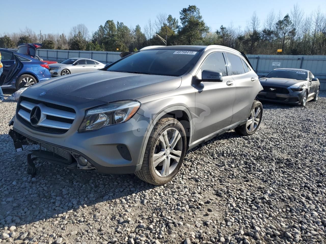 Mercedes-Benz GLA 250 4MATIC 2.0L 4 2015
