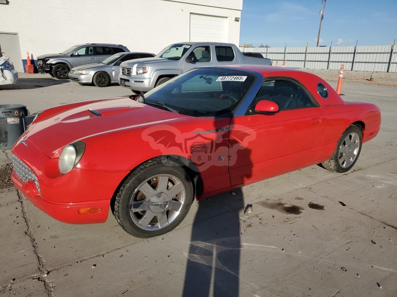 Ford Thunderbird 3.9L 8 2002