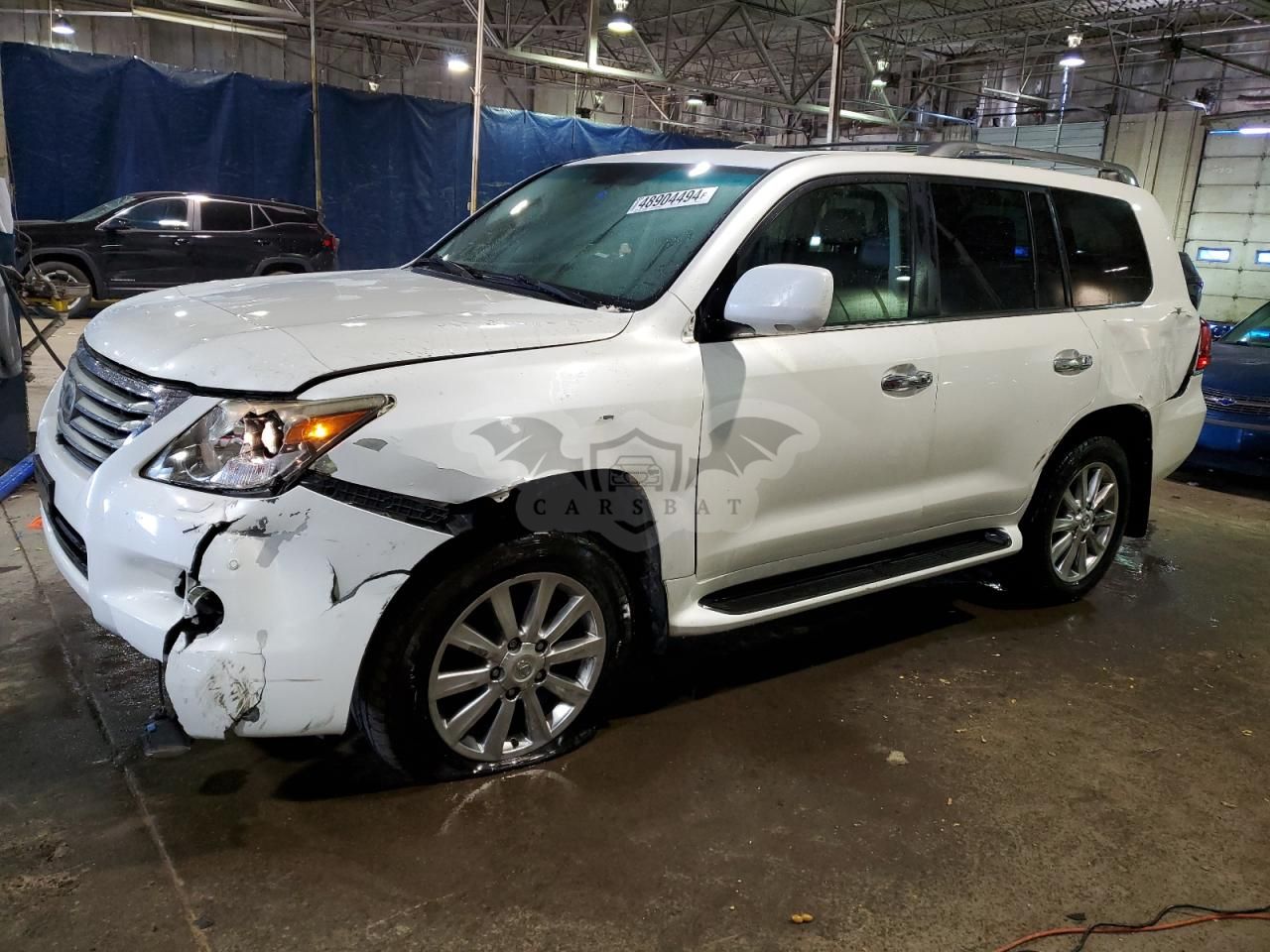 Lexus LX 570 5.7L 8 2011