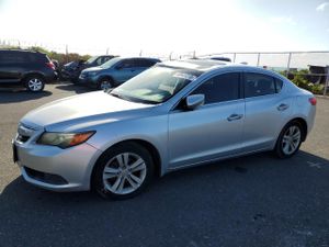Acura ILX 20 2.0L 4 2013
