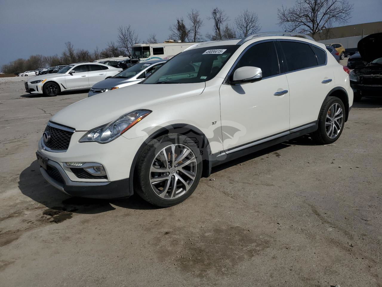 Infiniti QX50 3.7L  6 2017