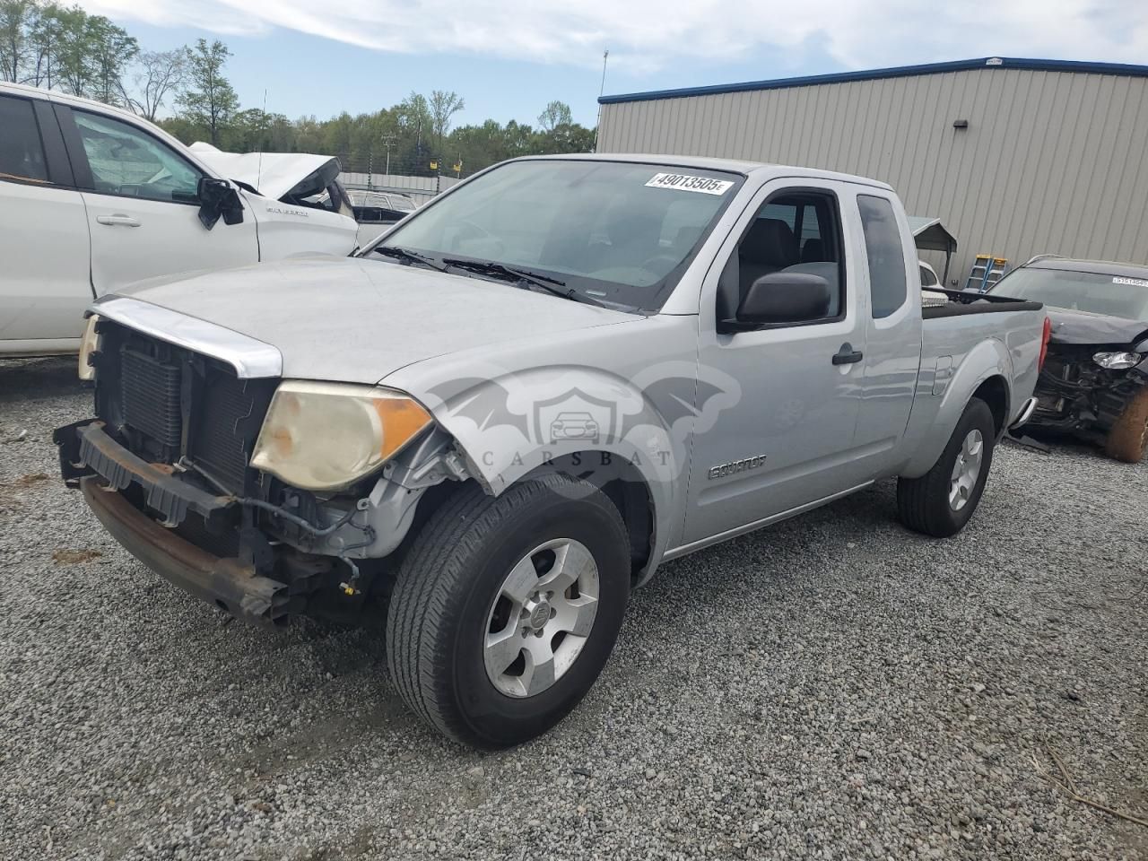 Suzuki Equator BASE 2.5L 4 2011