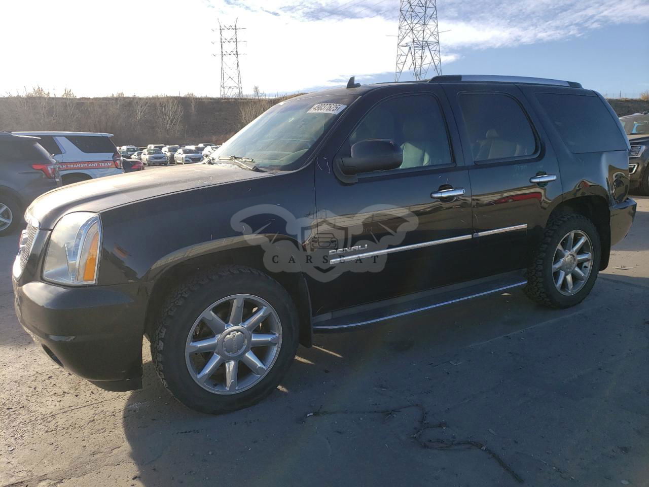 GMC Yukon DENALI 6.2L  8 2014