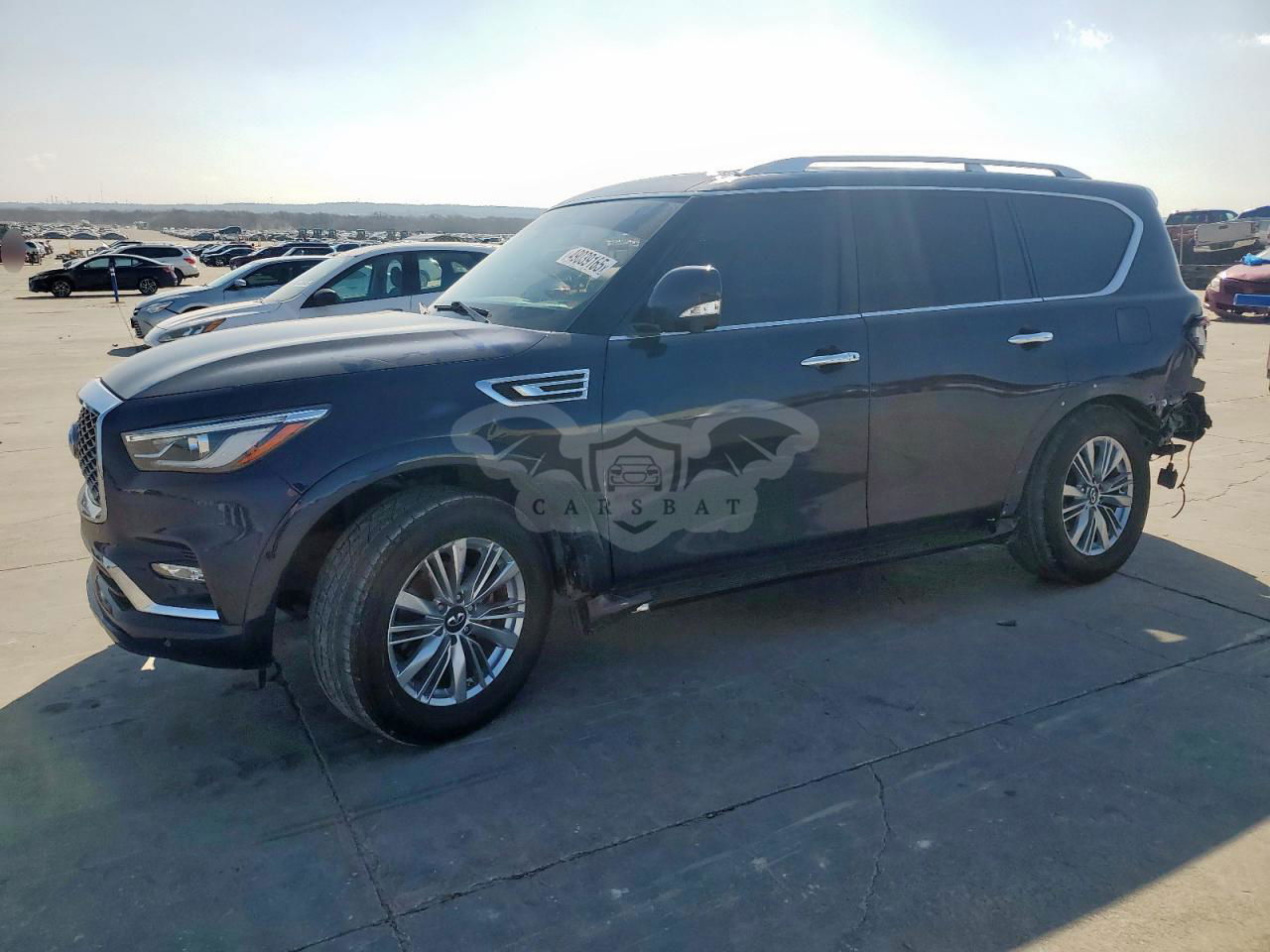 Infiniti QX80 LUXE 5.6L  8 2020