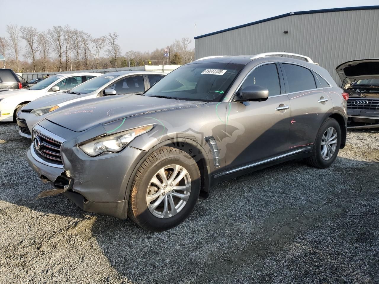 Infiniti FX 3.7L 6 2013