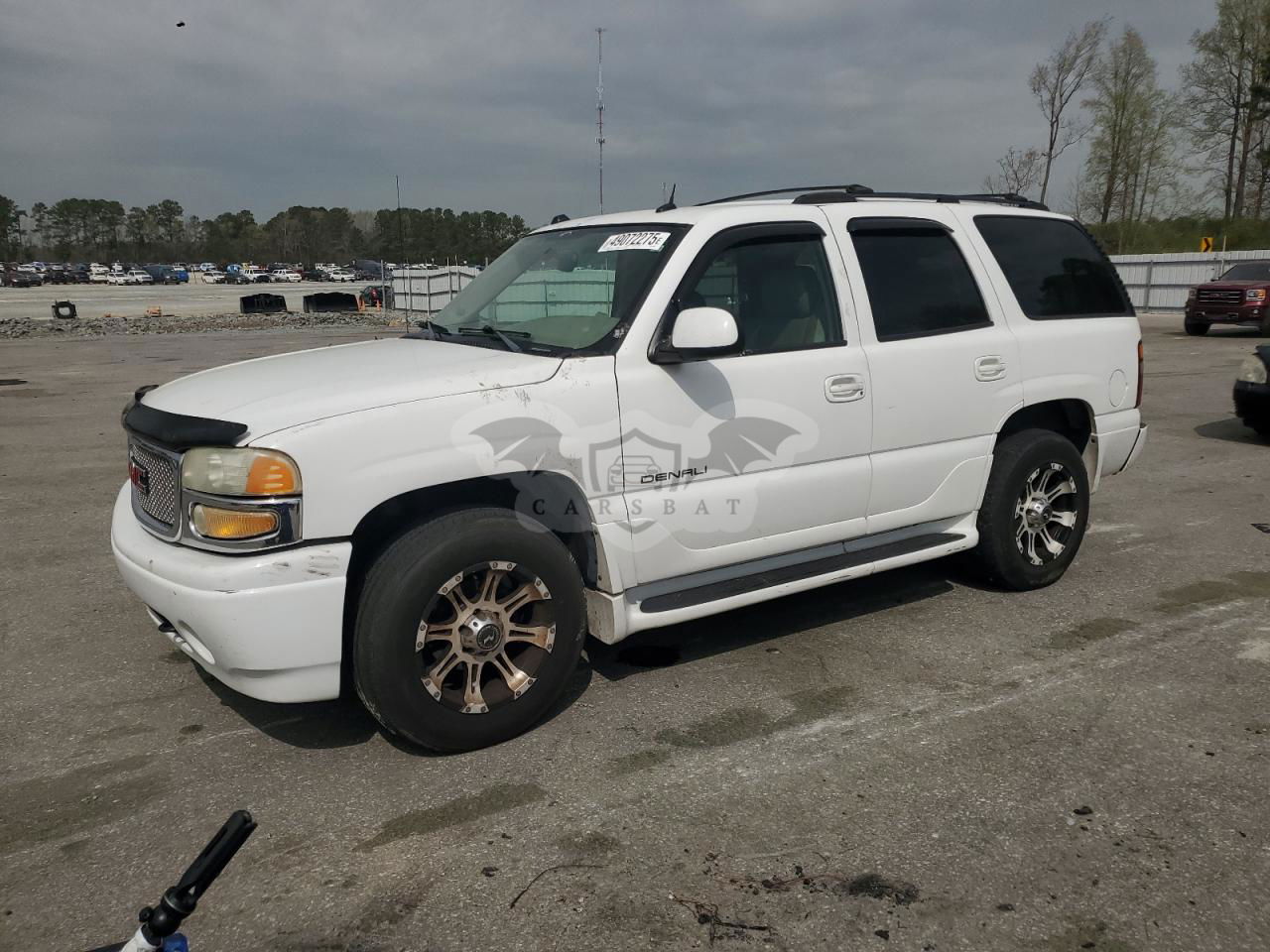 GMC Yukon DENALI 6.0L  8 2004
