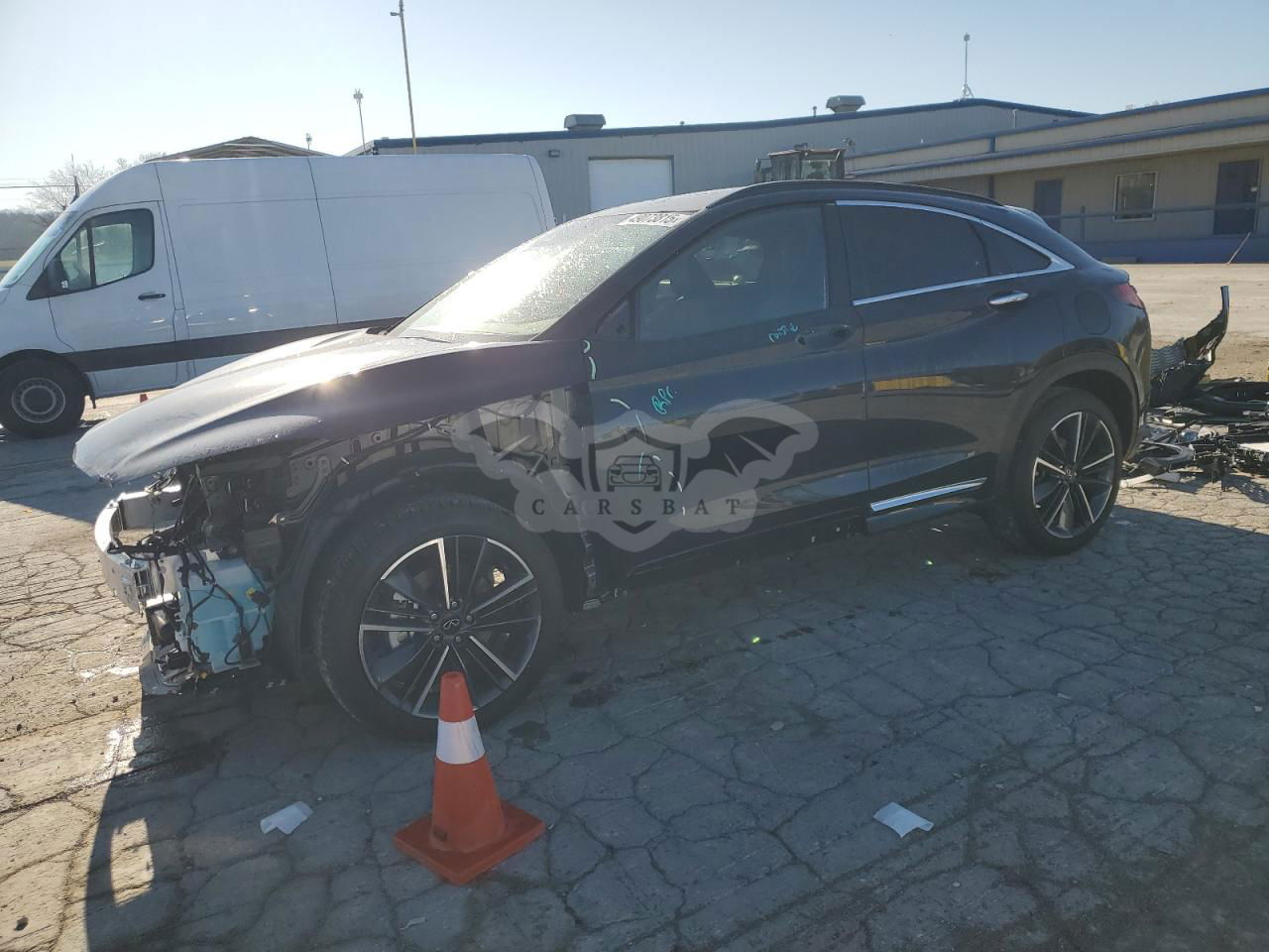 Infiniti QX50 SENSORY 2.0L  4 2025