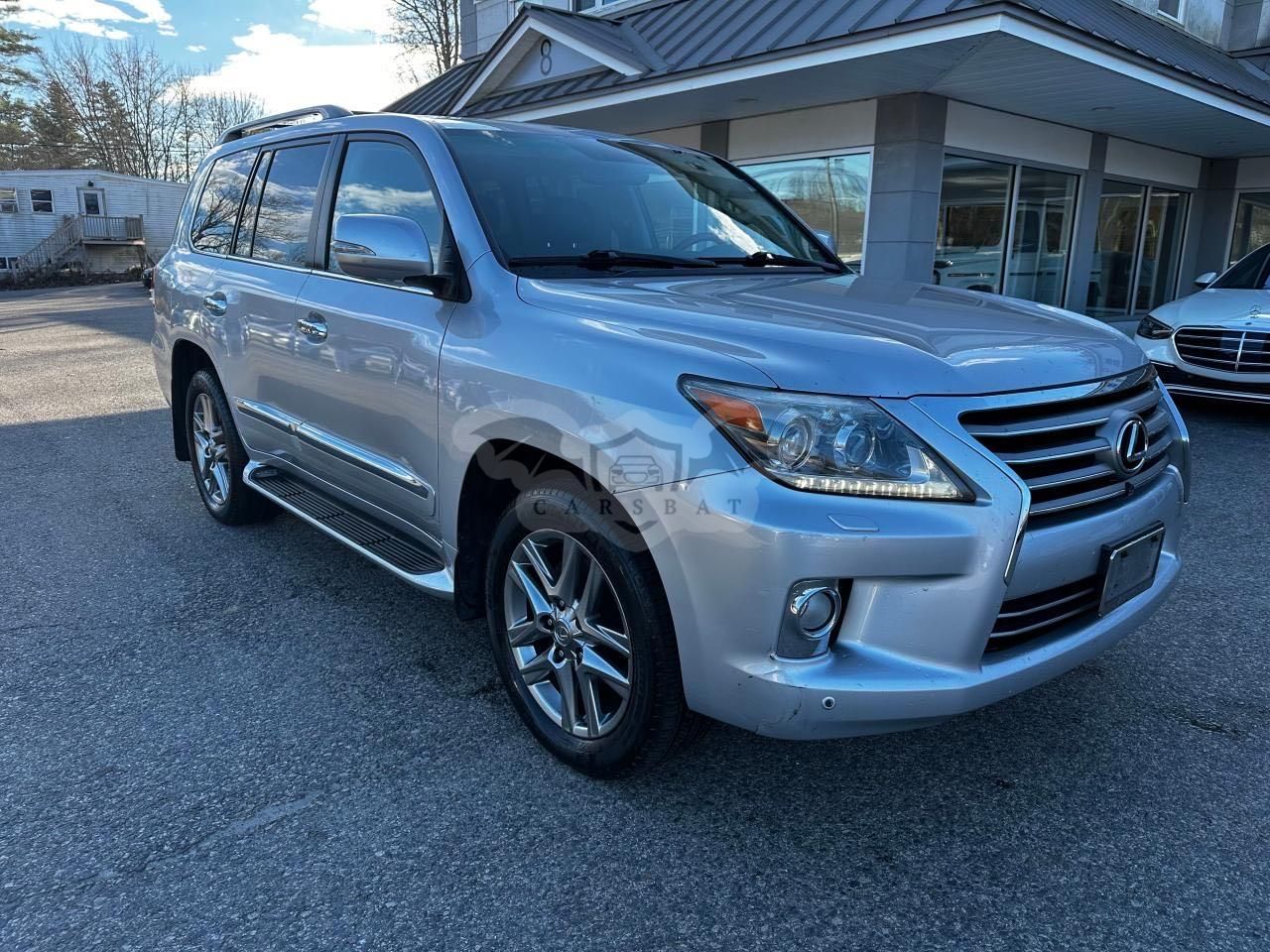 Lexus LX 570 5.7L 8 2013