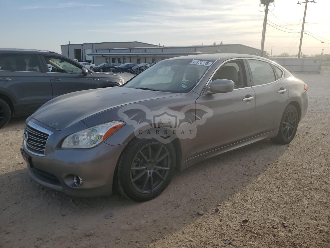 Infiniti M37 3.7L 6 2011