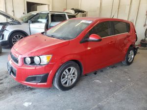 Chevrolet Aveo (Sonic) LT 1.4L 4 2013
