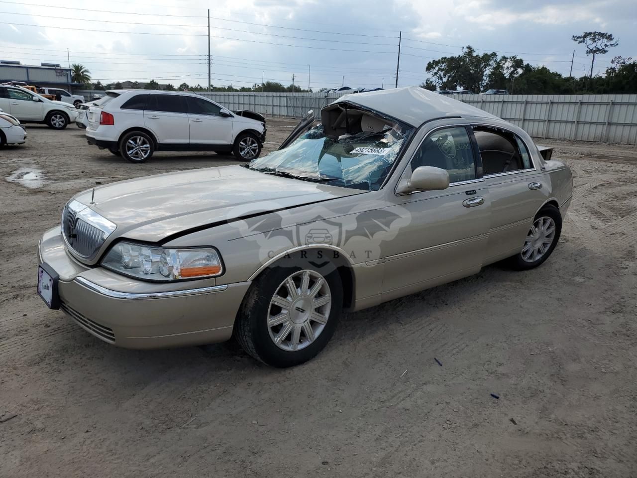 Lincoln Town Car SIGNATURE LIMITED 4.6L 8 2010