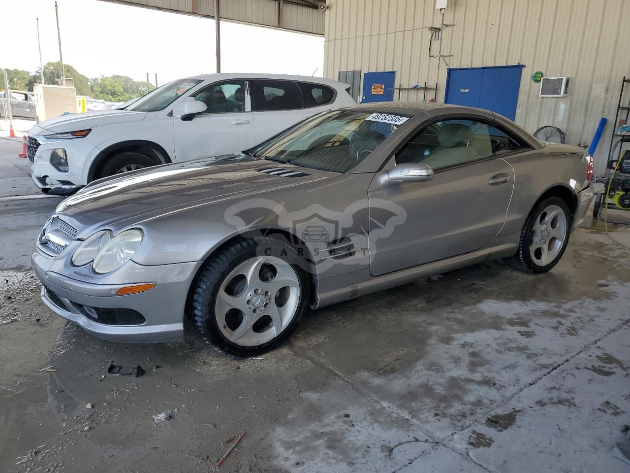 Mercedes-Benz SL 500 5.0L 8 2005