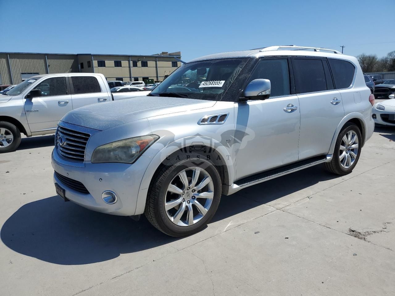 Infiniti QX80 5.6L 8 2014