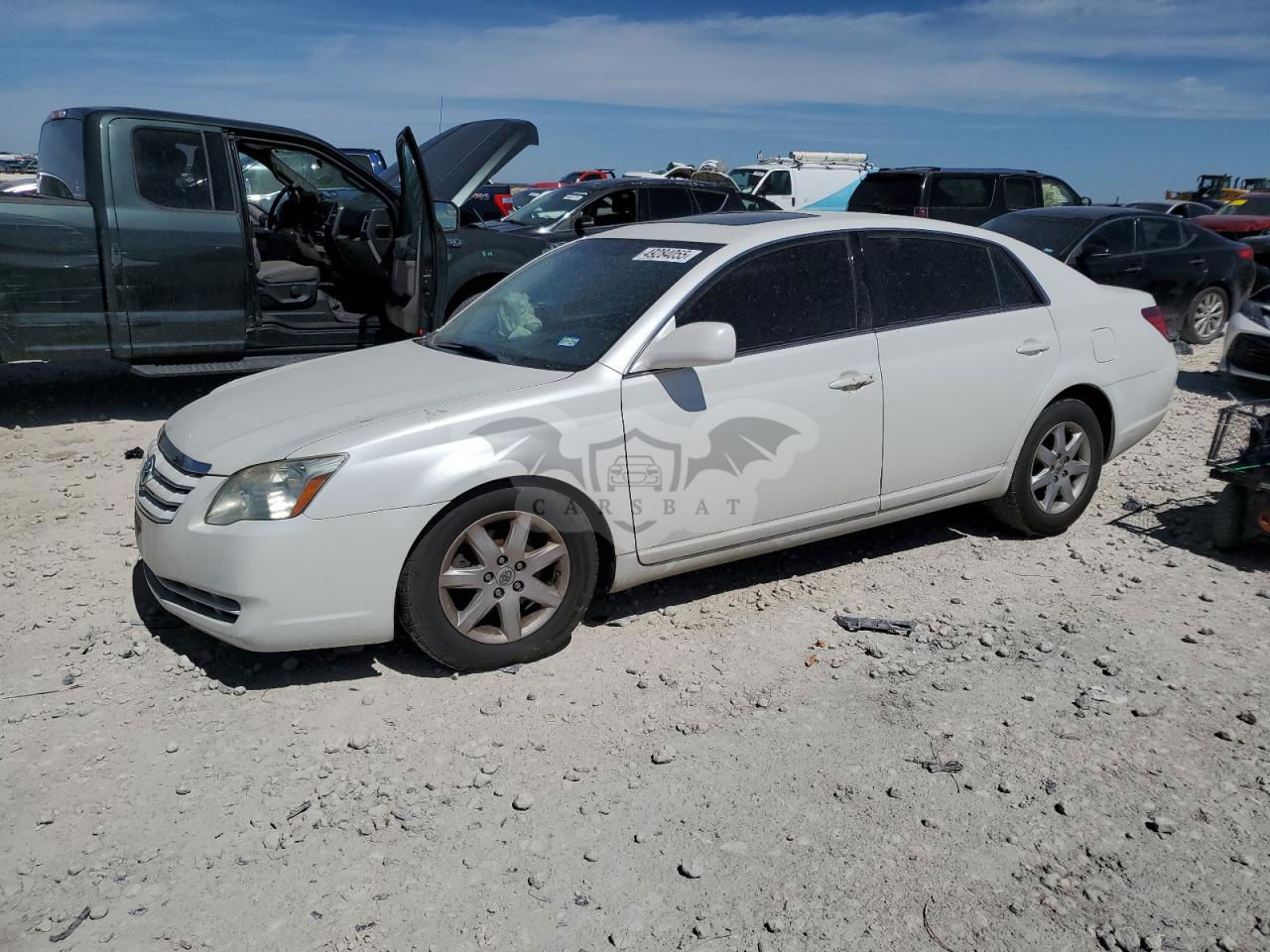 Toyota Avalon XL 3.5L  6 2005