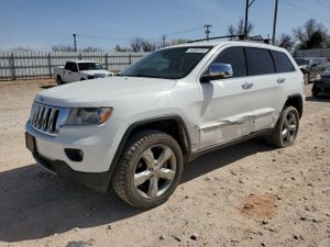 Jeep Grand Cherokee OVERLAND 5.7L 8 2013