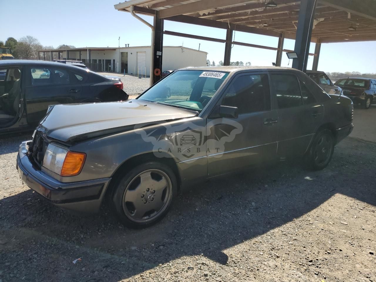 Mercedes-Benz 300 E 2.6 2.6L 6 1992