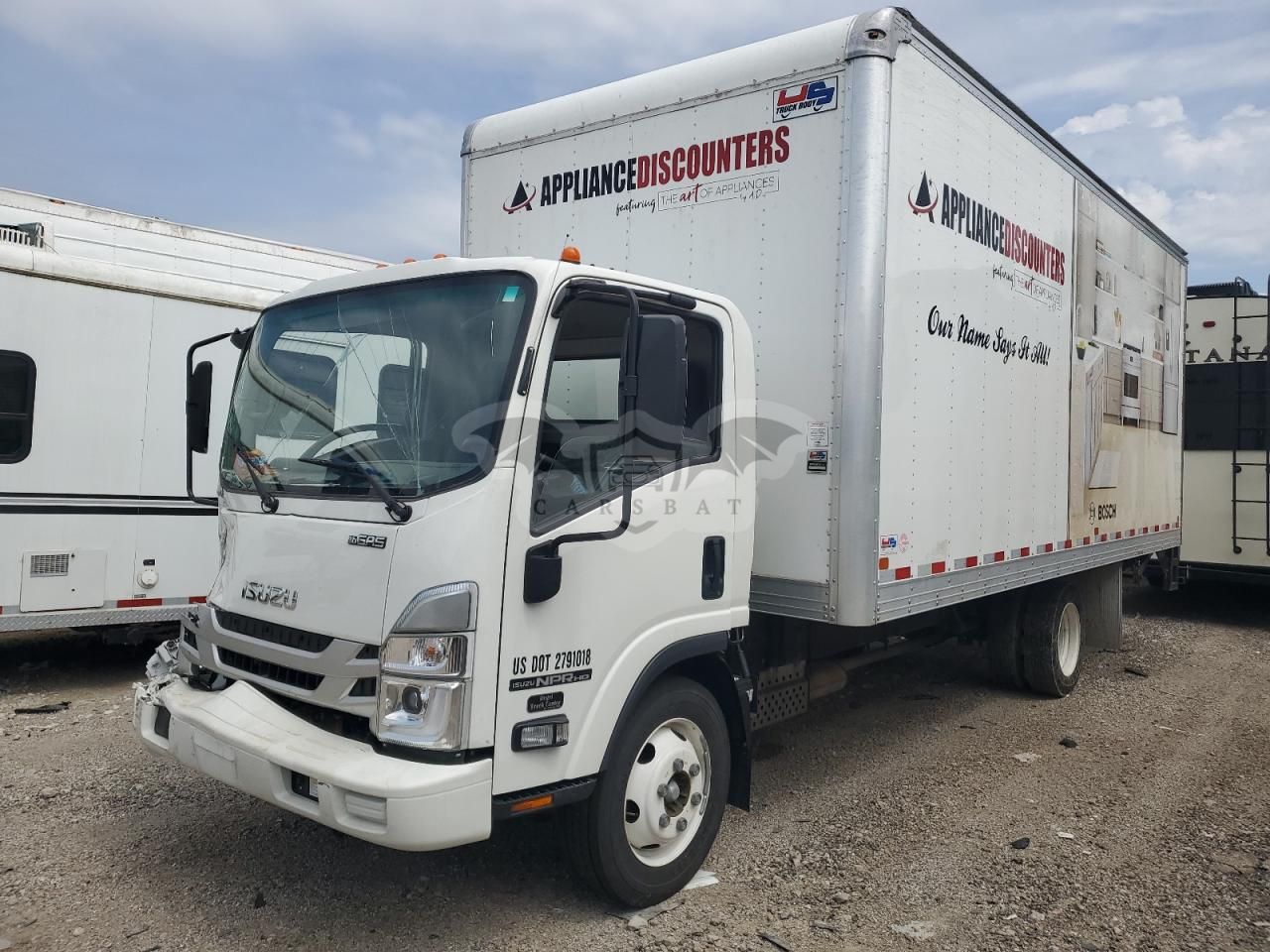 Isuzu NPR 6.6L 8 2023