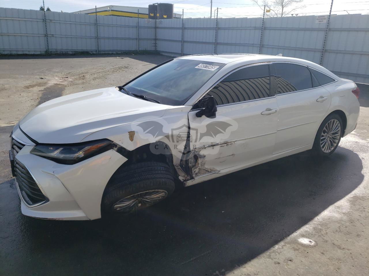 Toyota Avalon XLE 3.5L  6 2019