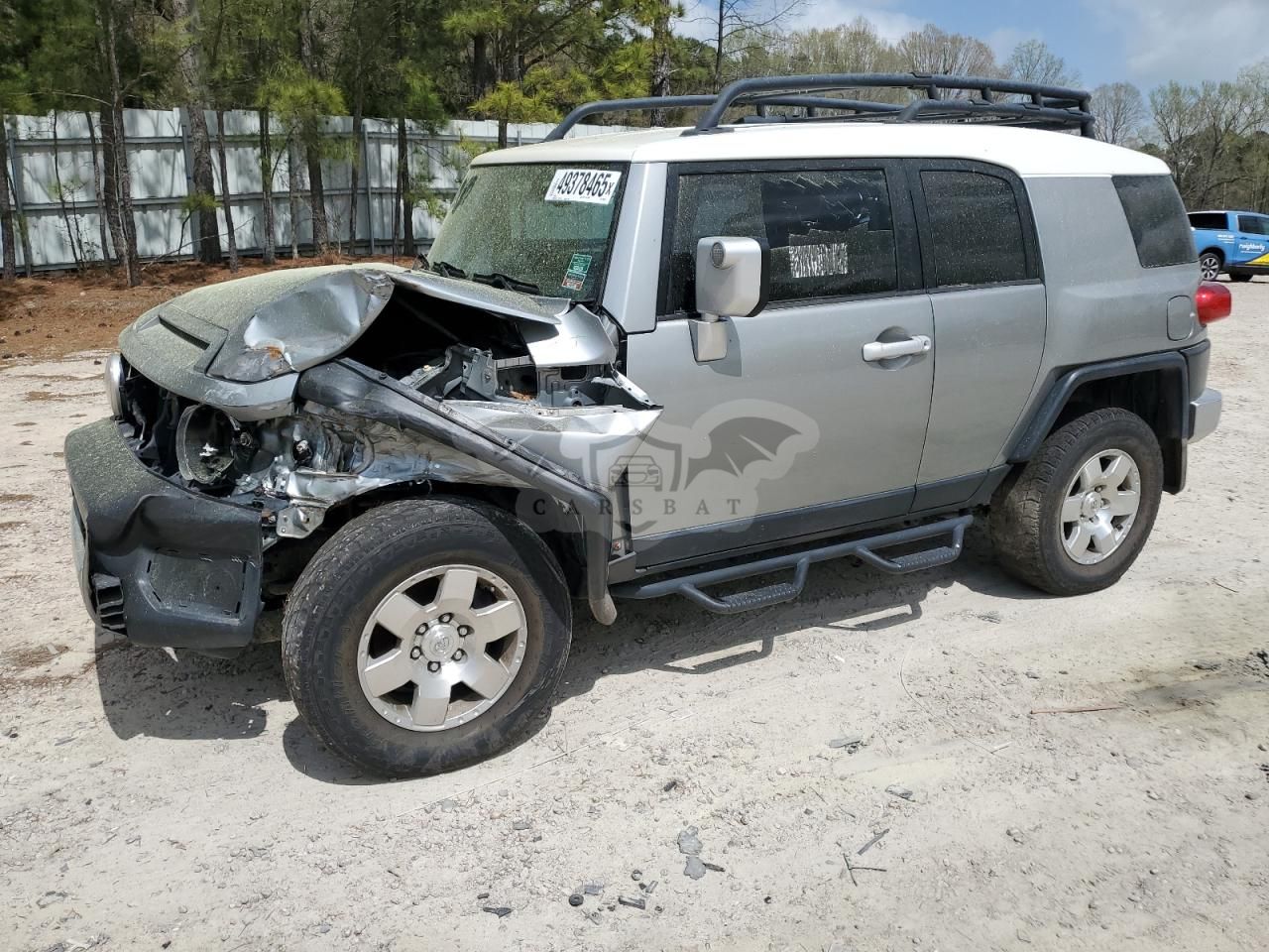 Toyota FJ Cruiser 4.0L 6 2010