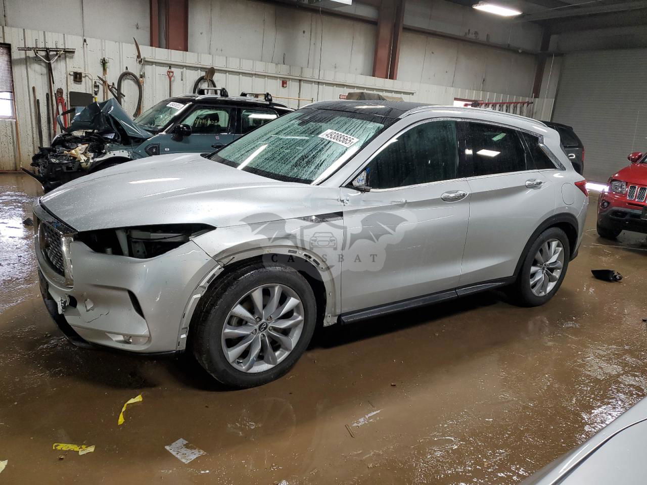 Infiniti QX50 ESSENTIAL 2.0L  4 2019