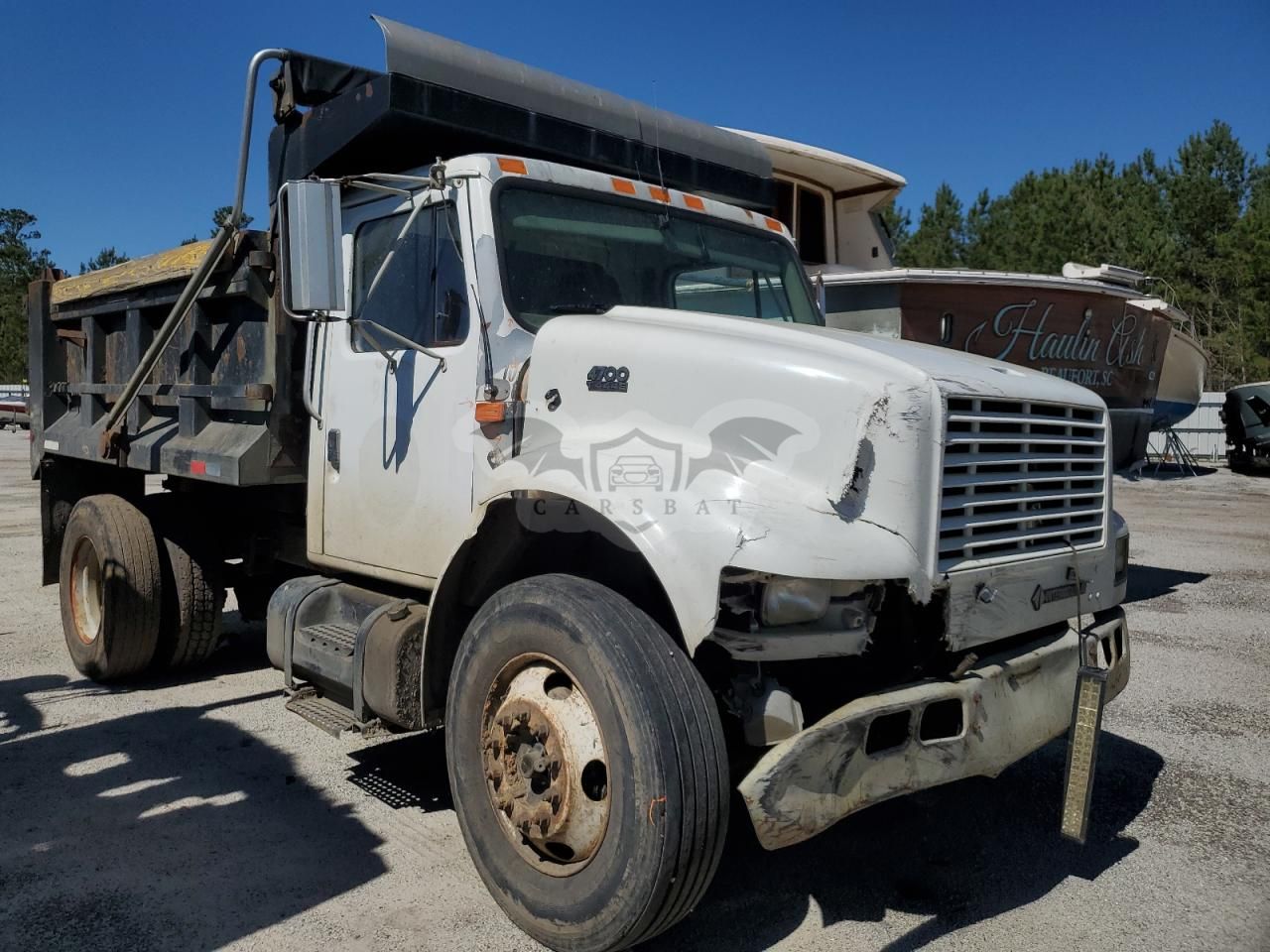 International DuraStar / 4000 4700 7.2L 8 2001