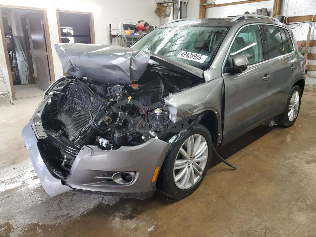 Volkswagen Tiguan SE 2.0L  4 2010