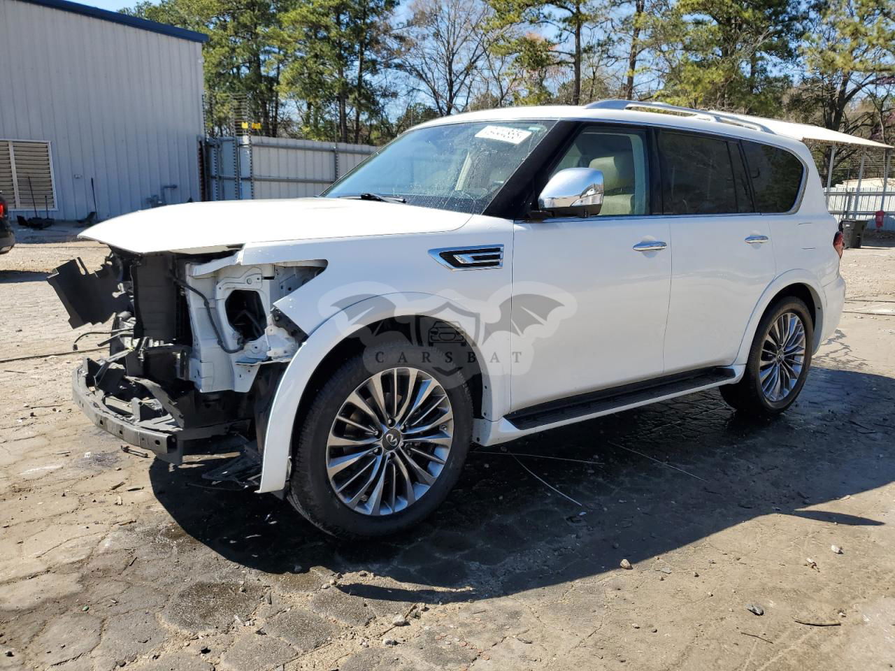 Infiniti QX80 LUXE 5.6L  8 2019