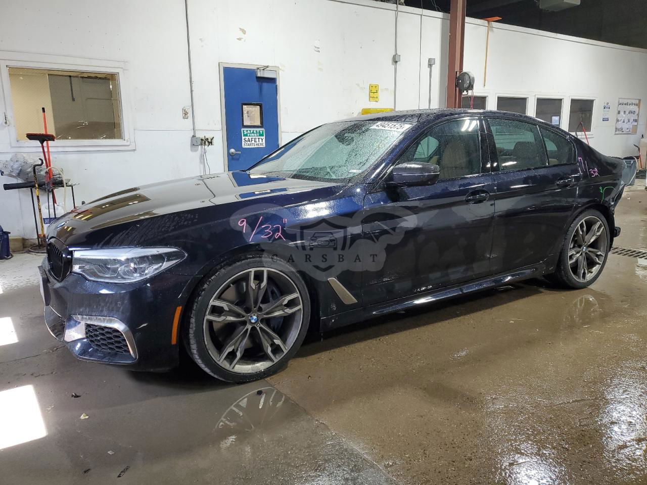 BMW M5 4.4L  8 2019