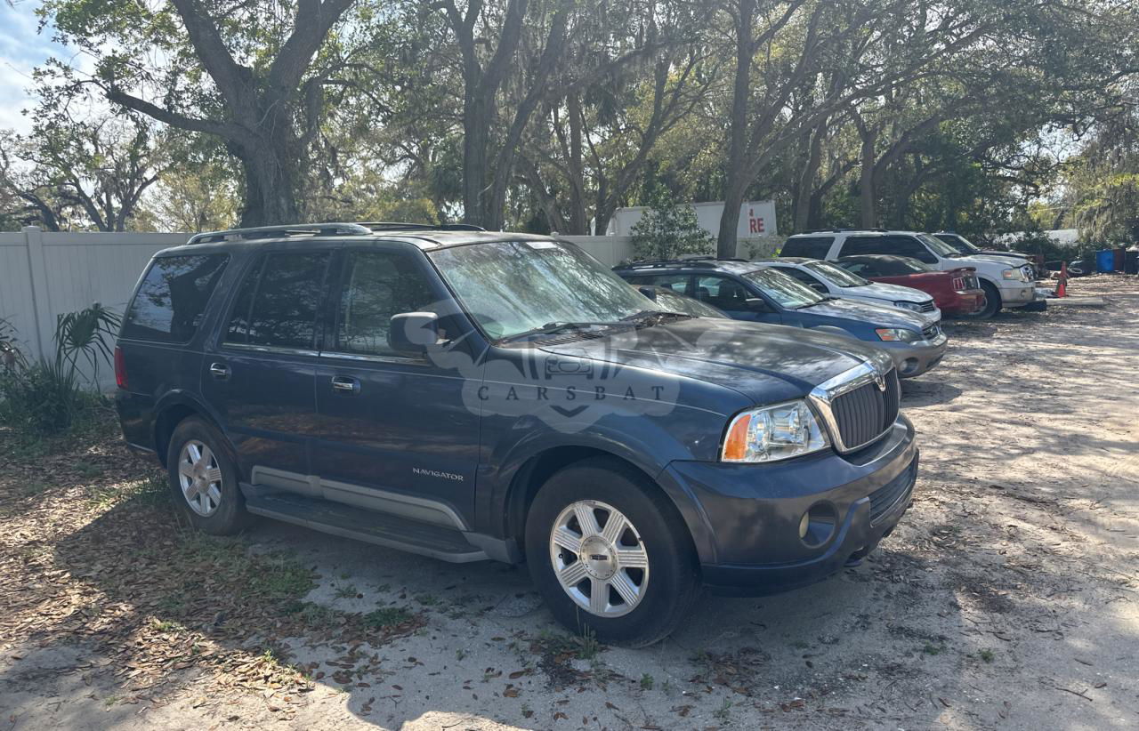 Lincoln Navigator 5.4L  8 2003